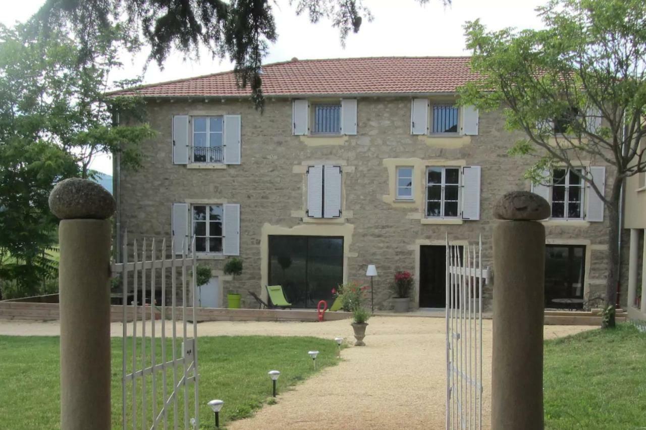Les Terres Hotel Chaponost Exterior photo